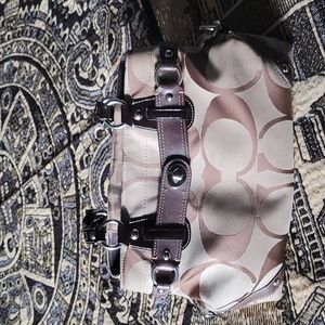 BROWN COACH SHOULDER BAG